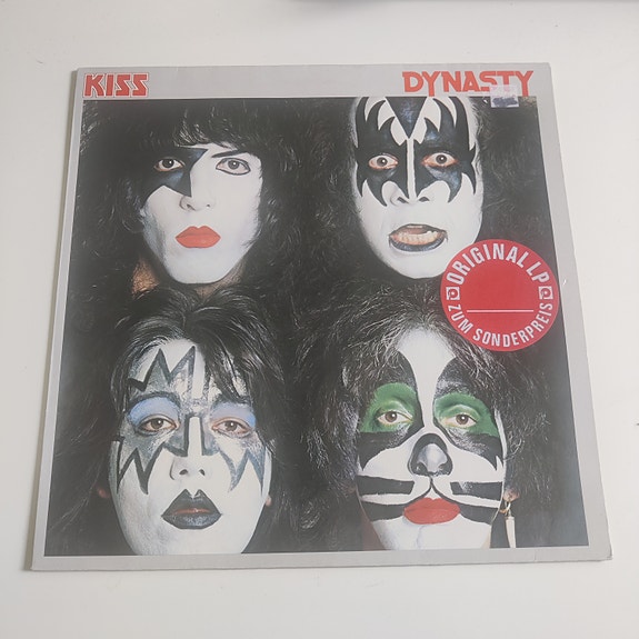 Kiss – Dynasty LP-vinyyli
