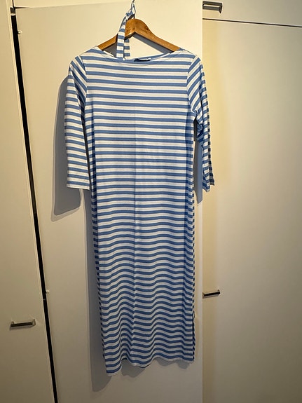 Marimekko tasaraita-mekko koko S