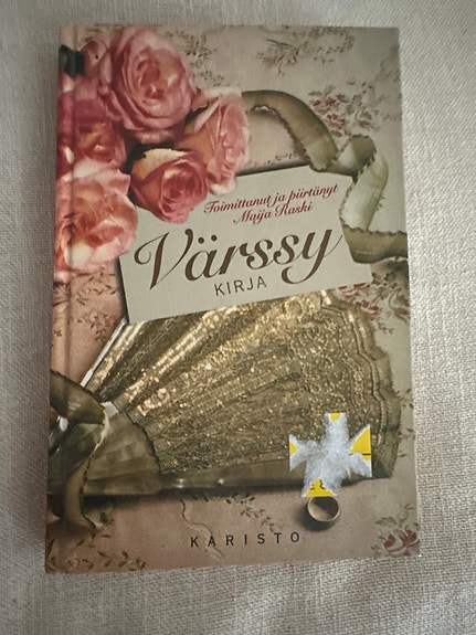 Värssykirja runokirja Karisto