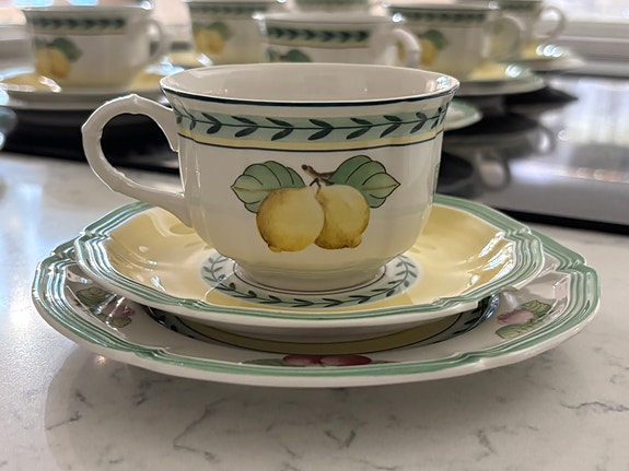 Villeroy&Boch kahvikuppi pikkulautasella ja voilautasella x8