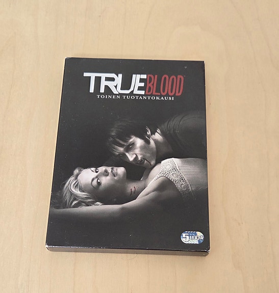 True Blood 2. kausi