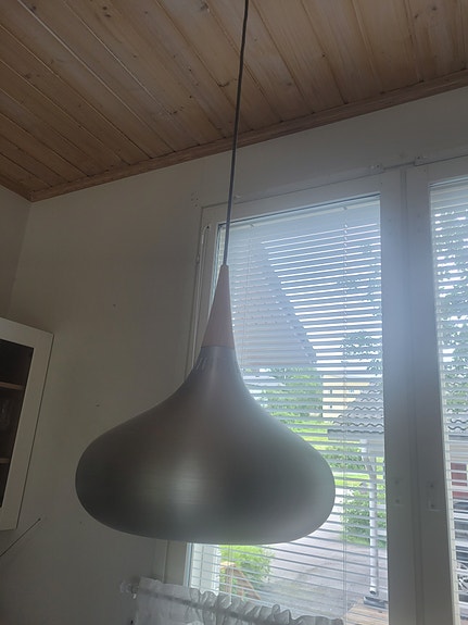 Design kattovalaisin
