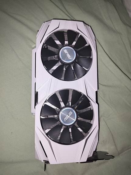 Asus GTX 1060 3GB -näytönohjain valkoinen