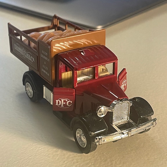 Product image 2 of 7
