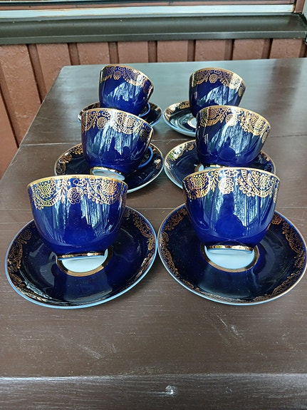Lomonosov tee/kahviastiasto