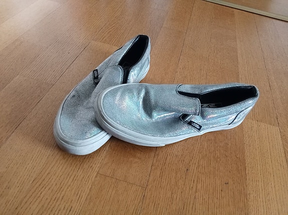 Vans tennarit 37