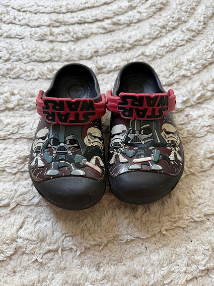 Crocsit koko 28