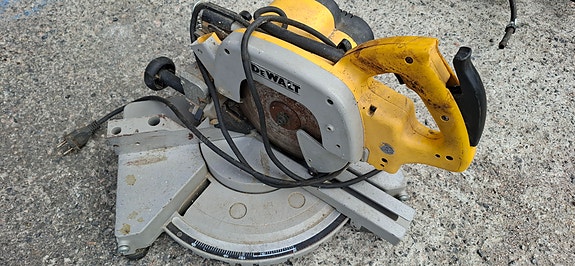 DeWalt jiirisaha