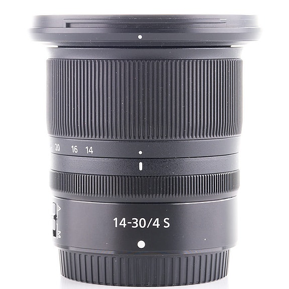 Nikon Nikkor Z 14-30mm f/4 S -objektiivi (käytetty)