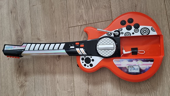 Simba MP3 i-Light Lelu Kitara Valoilla