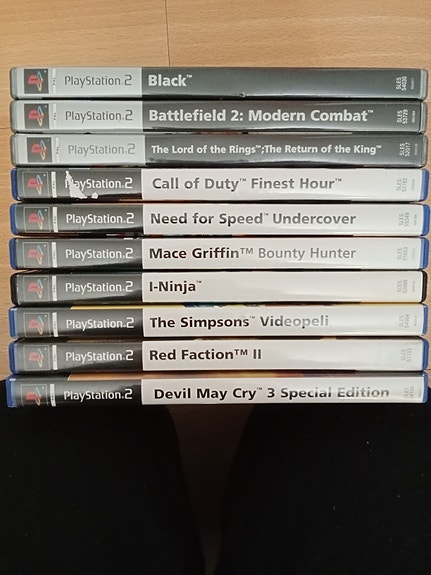 PS2-pelipaketti (I-Ninja + DMC 3 myyty)
