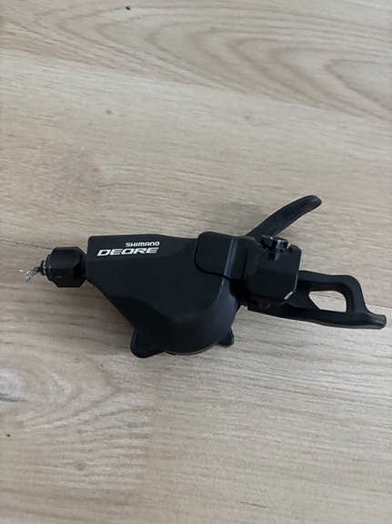 Shimano Deore etuvaihtajan liipaisin 2x