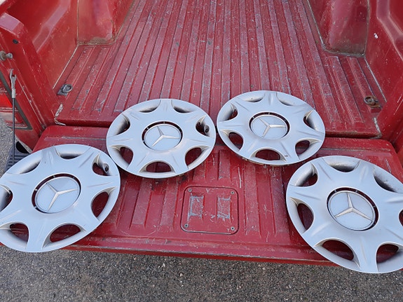 MB Kapselit 16"