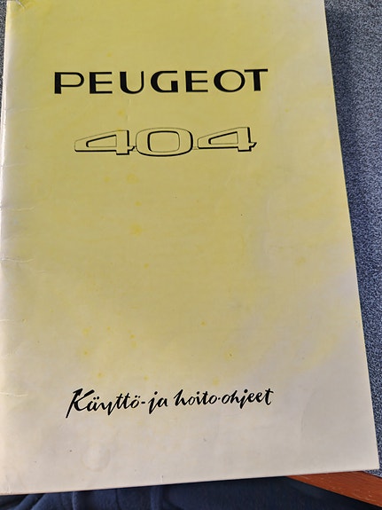 Peugeot 404 Käyttöohjekirja