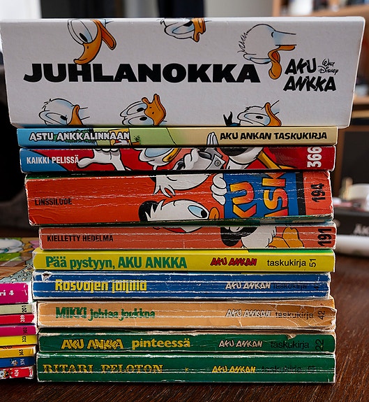 Aku Ankka, Roope-setä jne pokkareita