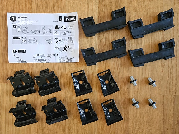 Thule Kit 186078 (Arona, Formentor, Golf, Touran)