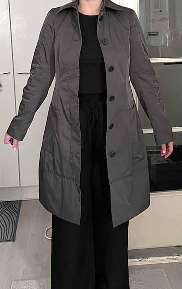 Hugo Boss kevyt trenssitakki, koko 34