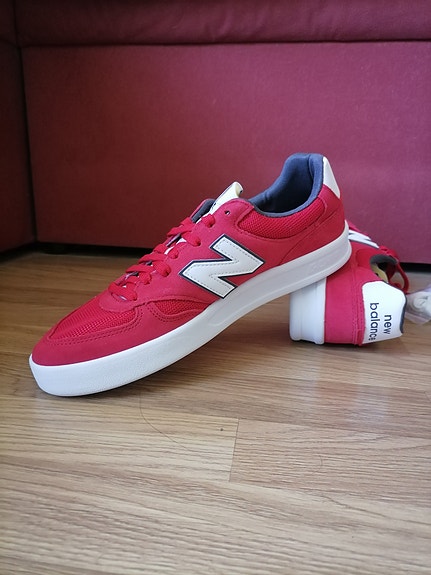 New balance miesten tennarit 44
