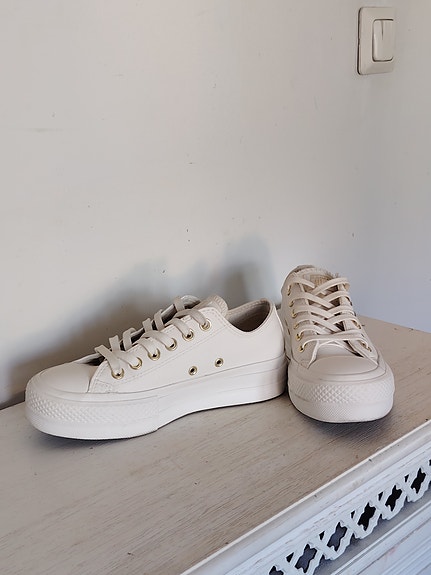 Converse Chuck Taylor all star lift -tennarit
