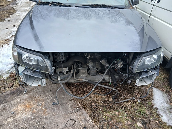 Volvo farmari varaosiksi