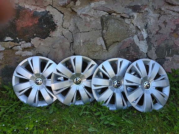 Vw alkuperäiset pölykapselit 16"