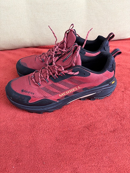 Merrell vaelluskengät koko 46 punamusta
