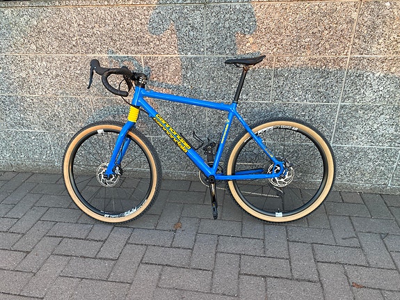 Cannondale F700 custom gravel (XL)