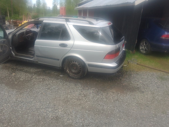 Saab 9-5 2,3 turdo automaatti osina,