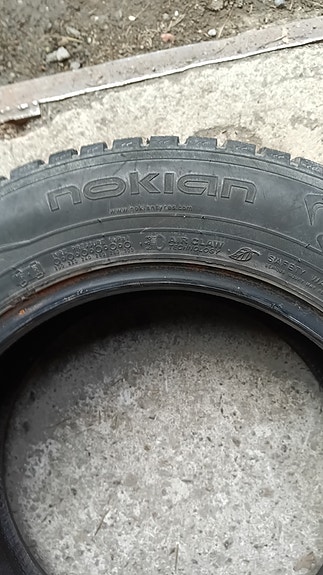 195/65R15 Nokian HKPL 7