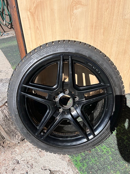 Amg vanteet hakkapeliitta 10 nastoilla