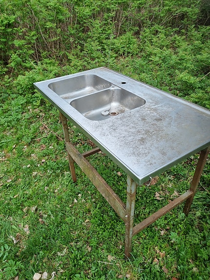 Tiskipöytä