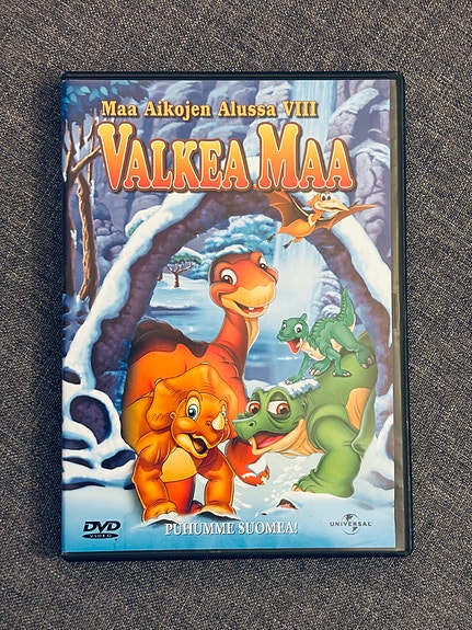 Maa aikojen alussa VIII: Valkea maa DVD