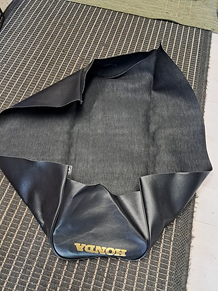 Honda XL 250 penkinpäällinen