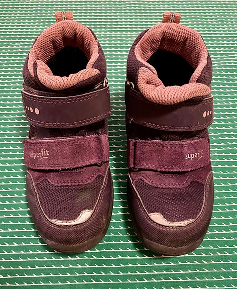 Superfit gore-tex välikausikengät, koko 28