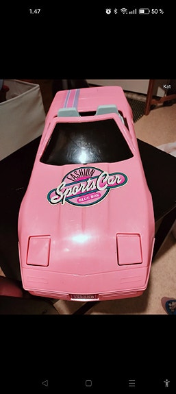 80/90 luvun Barbie auto.