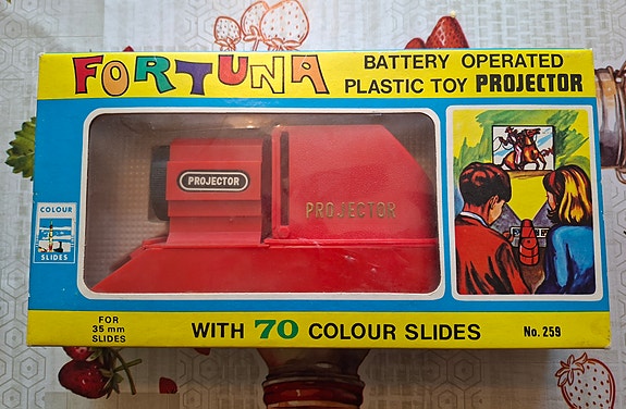 Fortuna Projector muovinen diaprojektori lapsille