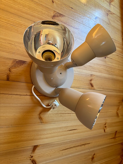 Lampukas retro kattovalaisin