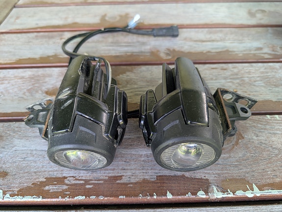 Led-lisävalot moottoripyörää/mopoon/mönkijään