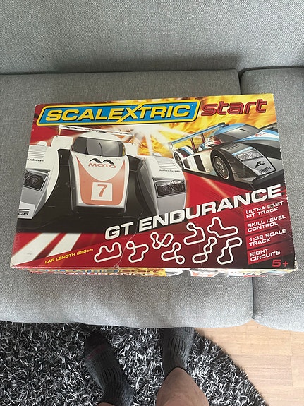 Scalextric GT endurans start