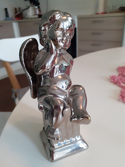 Pieni enkeli patsas