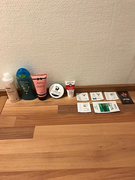 Kicks,Dove,Palmolive,suihkusaippua puuvilla,Vichy..