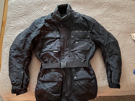 IXS MP ajoasun Gore-tex takki
