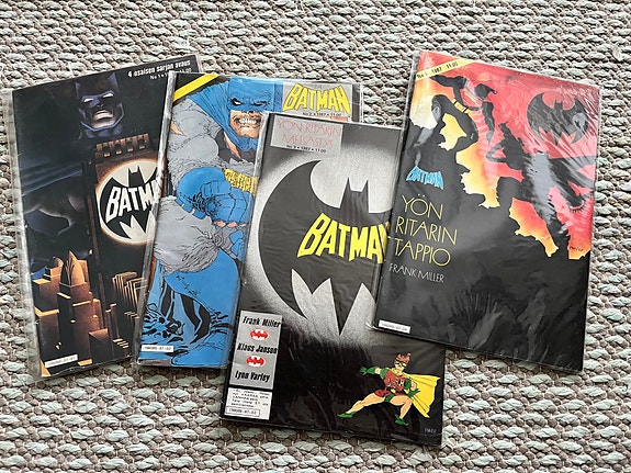 Batman Yön ritari -sarjakuvalehdet, Frank Miller (4 kpl)