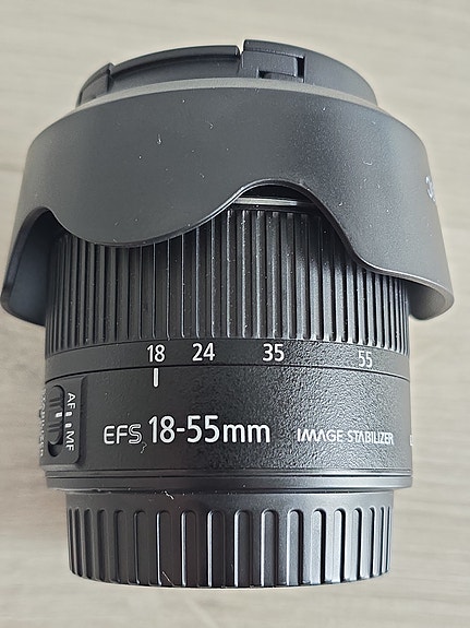 Canon EF-S 18-55mm f/4-5.6 IS STM -objektiivi