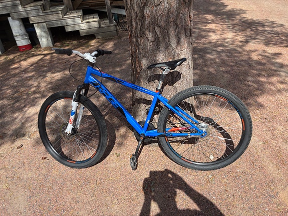 Myydään tarpeettomaksi jäänyt Madison 26