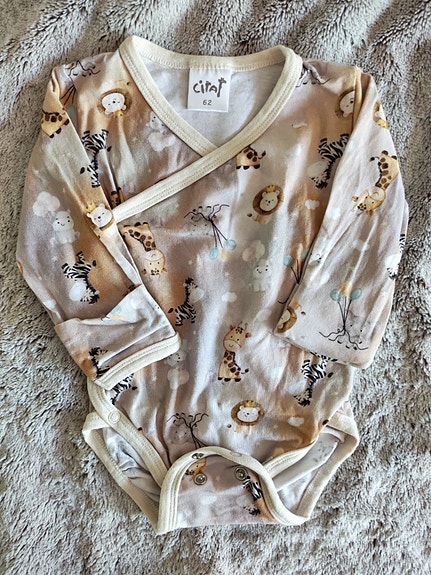 62cm, kietaisubody