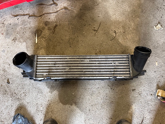 Bmw e92 335i välijäähdytin