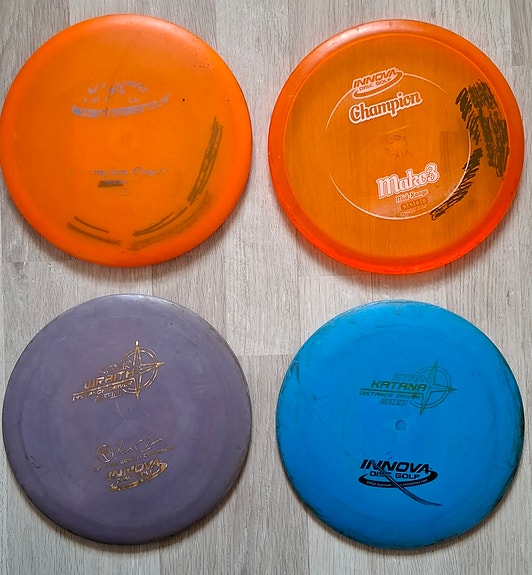 Frisbeegolfkiekkoja (Innova)