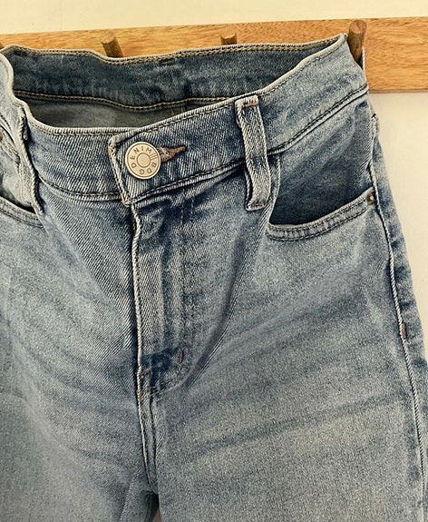 Urban Outfitters BDG girlfriend farkut W25