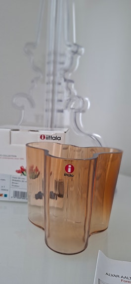 Iittala Aalto maljakko 95 mm ruskea